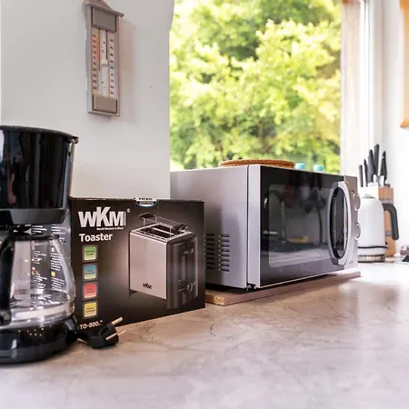 Stilles Landidyll Am Feldrand - Vier-zimmer-wohnung Inklusive Kueche, Wifi & Tv הרפורד