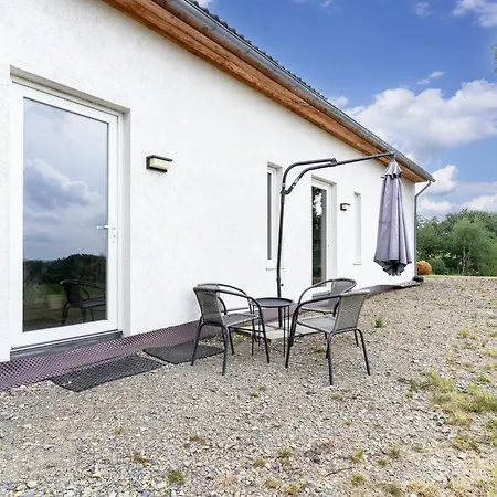 Stilles Landidyll Am Feldrand - Vier-zimmer-wohnung Inklusive Kueche, Wifi & Tv דירה *